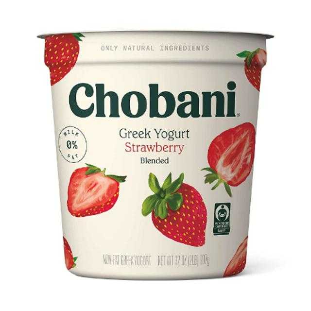 Chobani Greek Yogurt Strawberry 32 oz