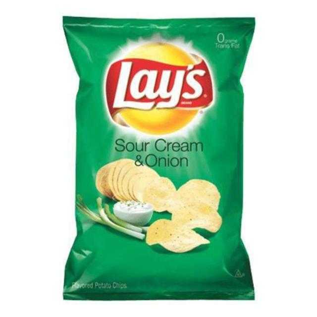 Lay's Sour Cream & Onion Potato Chips 6.5 oz